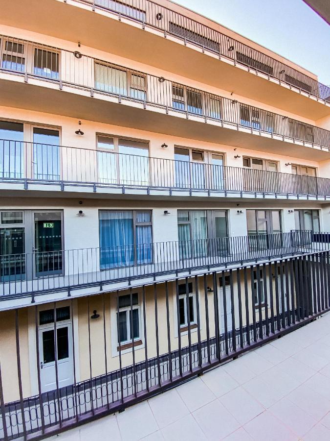Lovely Studio Apartment, Free Parking 1,55 Hight 布拉格 外观 照片