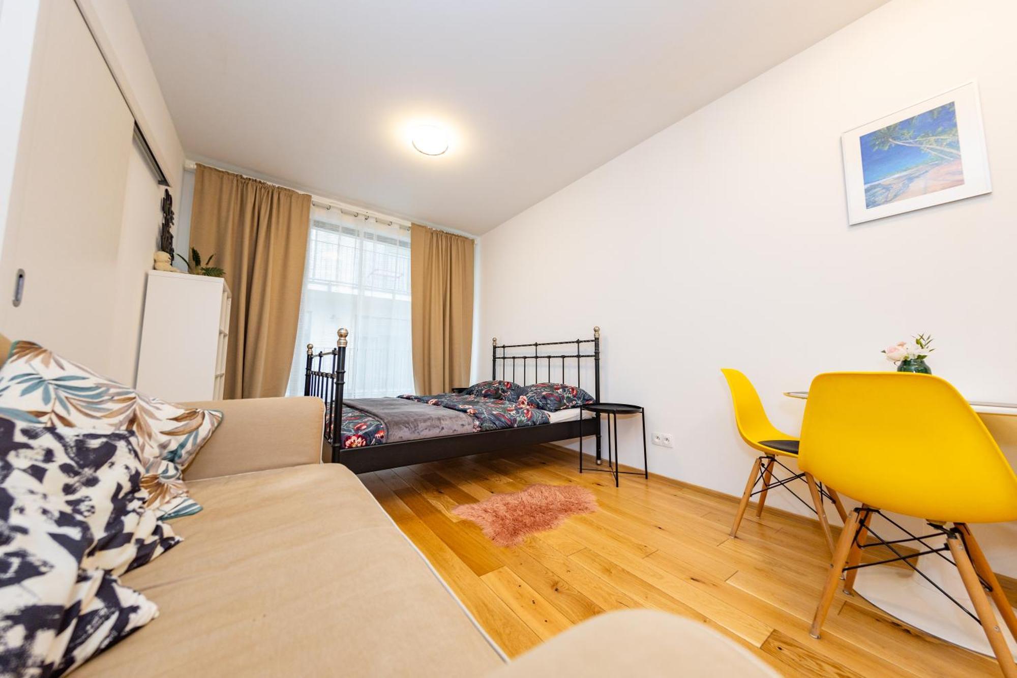 Lovely Studio Apartment, Free Parking 1,55 Hight 布拉格 外观 照片